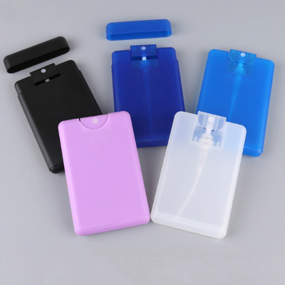 Parfüm Beyaz Siyah Pembe Mavi için 20Ml 30ML Plastik Kredi Kartı Püskürtücü